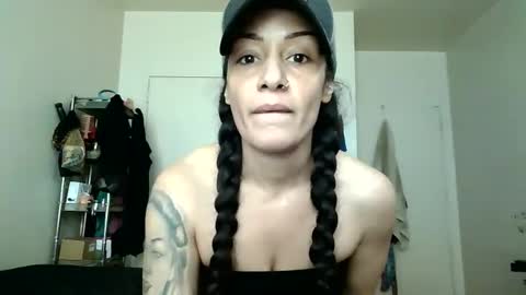 Lit en Cama online show from 09/26/25, 04:00