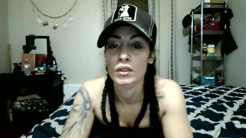 Lit en Cama online show from 06/17/26, 02:47