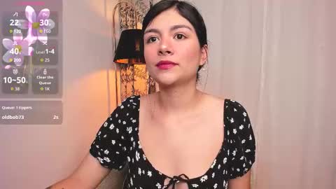 Snapshot of oh__holly chatting on 10/10/25, 11:48  Holly  online show from 10/10/25, 11:48
