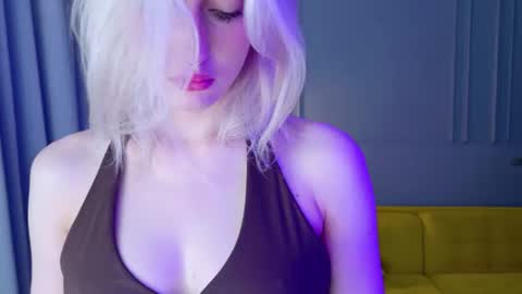 Lily online show from 08/02/26, 02:48