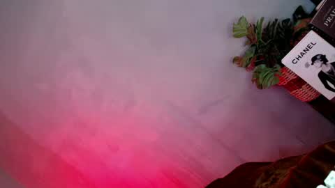 Flora  online show from 01/24/25, 05:00