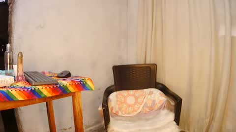 LU online show from 02/09/25, 01:25