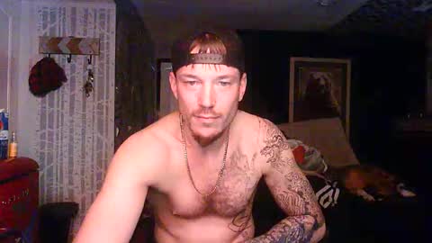 who dares  toss me some  tips lets have fun online show from 12/05/25, 05:05