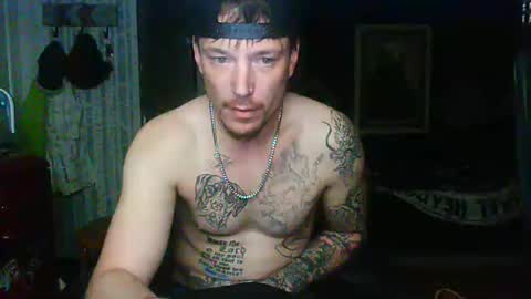 Snapshot of oh_you_know69 chatting on 04/18/26, 08:29 who dares toss me some tips lets have fun online show from 04/18/26, 08:29