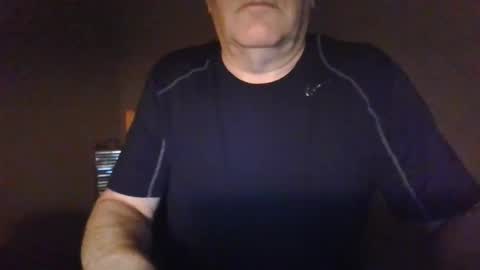 Snapshot of ohcleveland chatting on 02/14/25, 12:03 OhCleveland online show from 02/14/25, 12:03