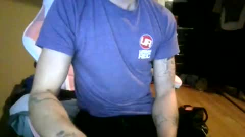 Snapshot of ohdoyle93 chatting on 05/16/26, 05:15 ohdoyle93 online show from 05/16/26, 05:15