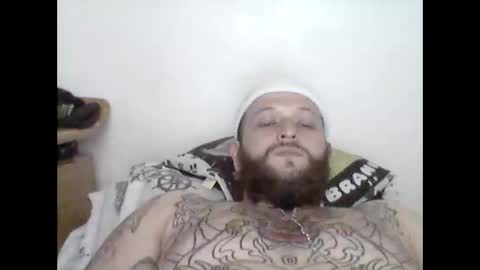 Snapshot of ohkulus chatting on 02/15/25, 07:16 ohkulus online show from 02/15/25, 07:16