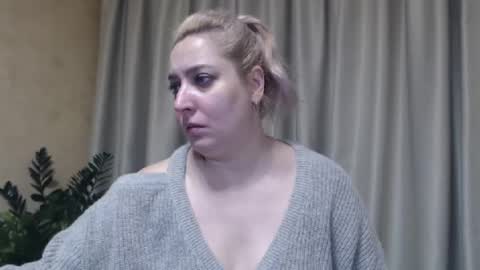 Iren online show from 01/28/25, 07:00