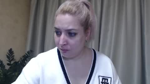 Iren online show from 02/05/25, 07:07