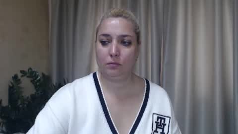 Iren online show from 09/26/25, 07:12