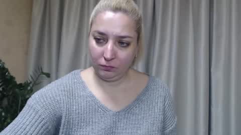 Iren online show from 10/22/25, 06:46