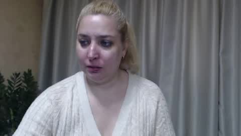 Iren online show from 04/16/26, 06:47