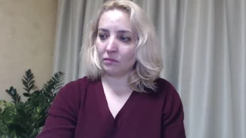 Mari online show from 01/19/25, 09:02