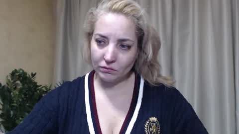 Mari online show from 01/15/26, 11:26