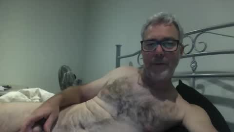 Snapshot of oiledcouple1 chatting on 10/10/25, 09:30 oiledcouple1 online show from 10/10/25, 09:30