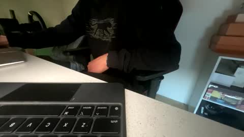 ok0987654321 online show from 12/04/25, 08:12