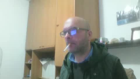 Snapshot of olak21 chatting on 01/17/26, 03:28 olak21 online show from 01/17/26, 03:28