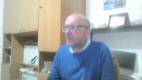 Snapshot of olak21 chatting on 05/27/26, 08:00 olak21 online show from 05/27/26, 08:00