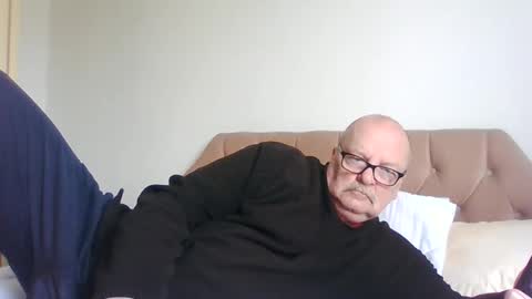 old_fkrr_ online show from 04/18/26, 09:24