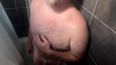 oldbones2 online show from 09/11/25, 12:00