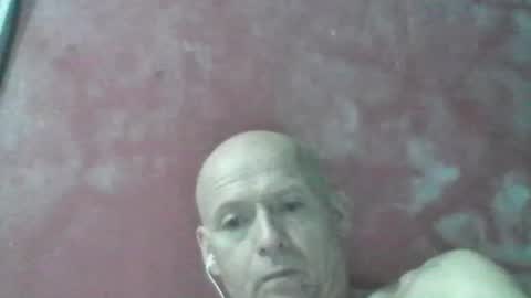 Snapshot of oldbuthorny62 chatting on 07/05/26, 11:23 oldbuthorny62 online show from 07/05/26, 11:23