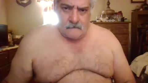 Snapshot of oldcockforyngladies chatting on 11/09/25, 12:14 oldcockforyngladies online show from 11/09/25, 12:14