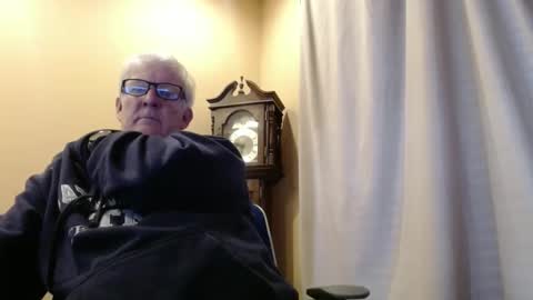 Snapshot of olderandwiser chatting on 12/17/24, 10:11 Older and Wiser online show from 12/17/24, 10:11