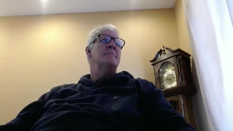 Snapshot of olderandwiser chatting on 01/07/25, 04:59 Older and Wiser online show from 01/07/25, 04:59