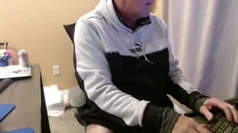 Snapshot of olderandwiser chatting on 01/28/25, 10:56 Older and Wiser online show from 01/28/25, 10:56