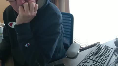 Snapshot of olderandwiser chatting on 03/06/25, 07:21 Older and Wiser online show from 03/06/25, 07:21