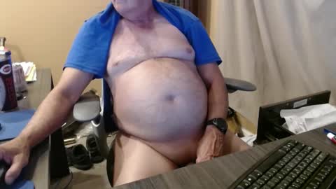 Snapshot of olderandwiser chatting on 09/14/25, 03:16 Older and Wiser online show from 09/14/25, 03:16