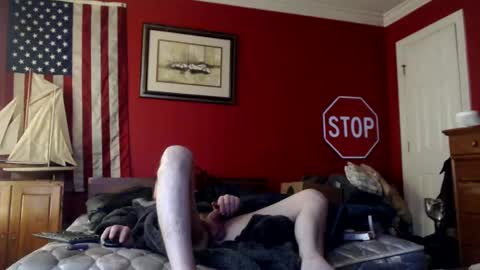 Snapshot of oldfuckus chatting on 12/01/24, 05:35 oldfuckus online show from 12/01/24, 05:35