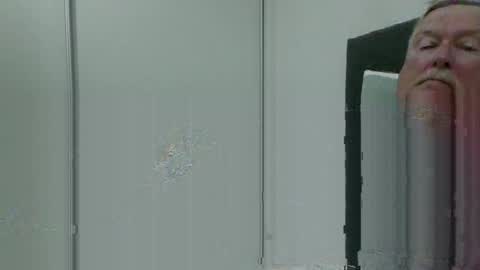 Snapshot of oldguy0702 chatting on 09/09/25, 08:41 oldguy0702 online show from 09/09/25, 08:41