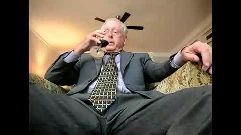 Snapshot of oldsubman chatting on 02/11/25, 01:20 oldsubman online show from 02/11/25, 01:20