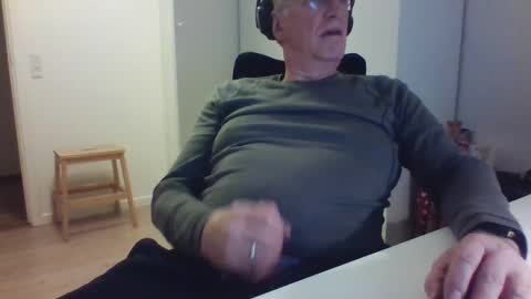 oldth online show from 12/18/24, 10:24