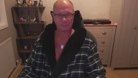 oldveteranuk online show from 09/12/25, 04:56