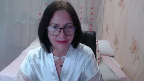 Snapshot of olgahottie chatting on 09/24/25, 12:36 OlgaHottie online show from 09/24/25, 12:36
