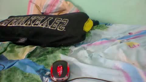 Snapshot of olgamariah203875 chatting on 03/04/25, 09:40 olgamariah203875 online show from 03/04/25, 09:40