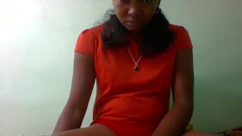 Snapshot of olgamariah203875 chatting on 03/08/25, 02:30 olgamariah203875 online show from 03/08/25, 02:30