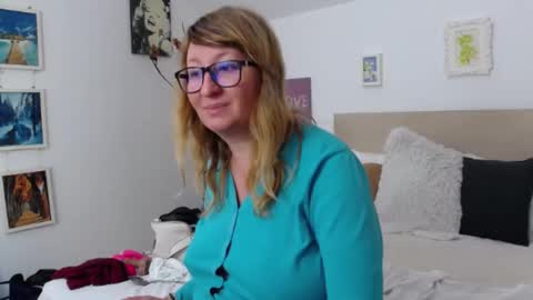 Olga Pavlova online show from 02/07/26, 01:37