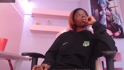 Snapshot of oliiviagarciaa chatting on 09/19/25, 03:56 OliiviaGarciaa online show from 09/19/25, 03:56