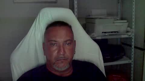 Snapshot of olimpio1230 chatting on 09/19/25, 03:34 olimpio1230 online show from 09/19/25, 03:34