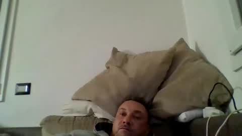 Snapshot of olimpio1230 chatting on 11/24/25, 11:59 olimpio1230 online show from 11/24/25, 11:59