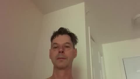 Snapshot of olipenis chatting on 06/08/26, 10:37 OliDick online show from 06/08/26, 10:37