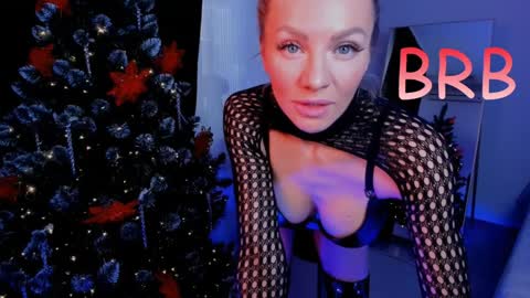 oliva_candy online show from 12/29/24, 08:33