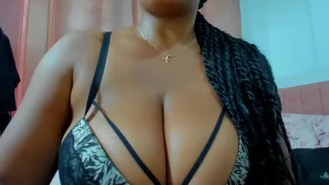 olivahot30 online show from 02/26/25, 09:27