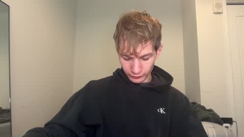 Snapshot of oliver_beck chatting on 01/27/25, 07:03 Oliver Beck online show from 01/27/25, 07:03