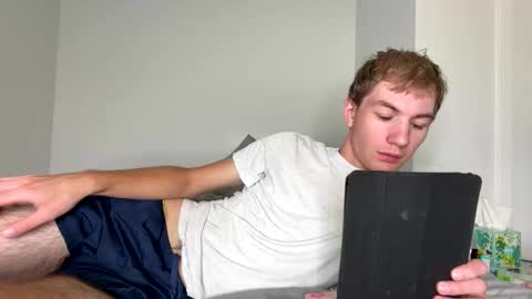 Snapshot of oliver_beck chatting on 10/05/25, 07:23 Oliver Beck online show from 10/05/25, 07:23