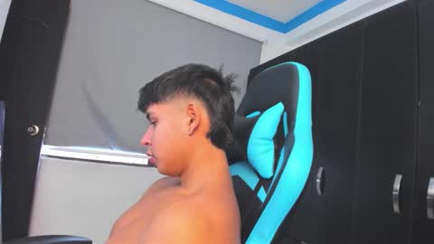 Oliver bray online show from 10/29/25, 06:20