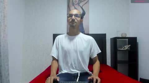 Snapshot of oliver_goldberg chatting on 04/16/26, 01:34 oliver_goldberg online show from 04/16/26, 01:34